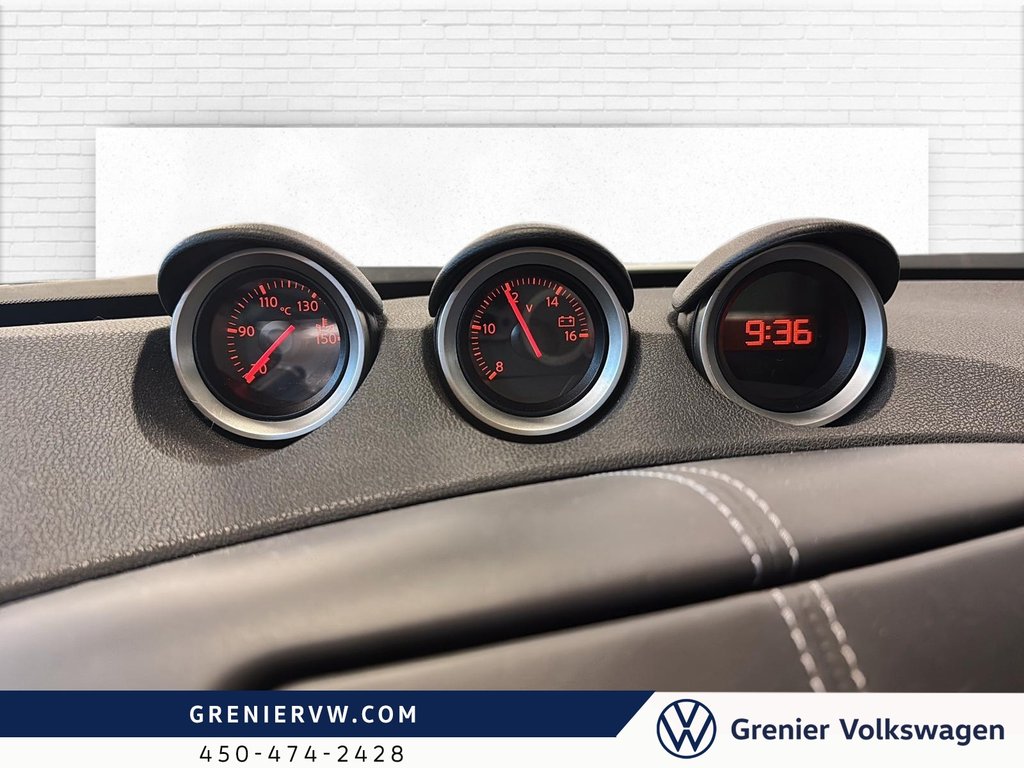 2020 Nissan 370Z 332hp, Bas KM, Pneus et Jantes neuf in Terrebonne, Quebec - 13 - w1024h768px