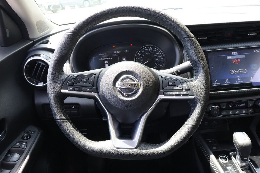 2021 Nissan Kicks SV, Caméra, Bluetooth, Banc chauffants in Terrebonne, Quebec - 14 - w1024h768px
