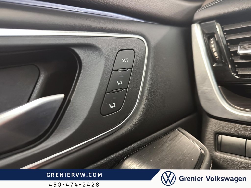 Nissan rogue Platinum, Cuir, Toit, Siège Chauffant, Cameras 360 2021 à Terrebonne, Québec - 25 - w1024h768px