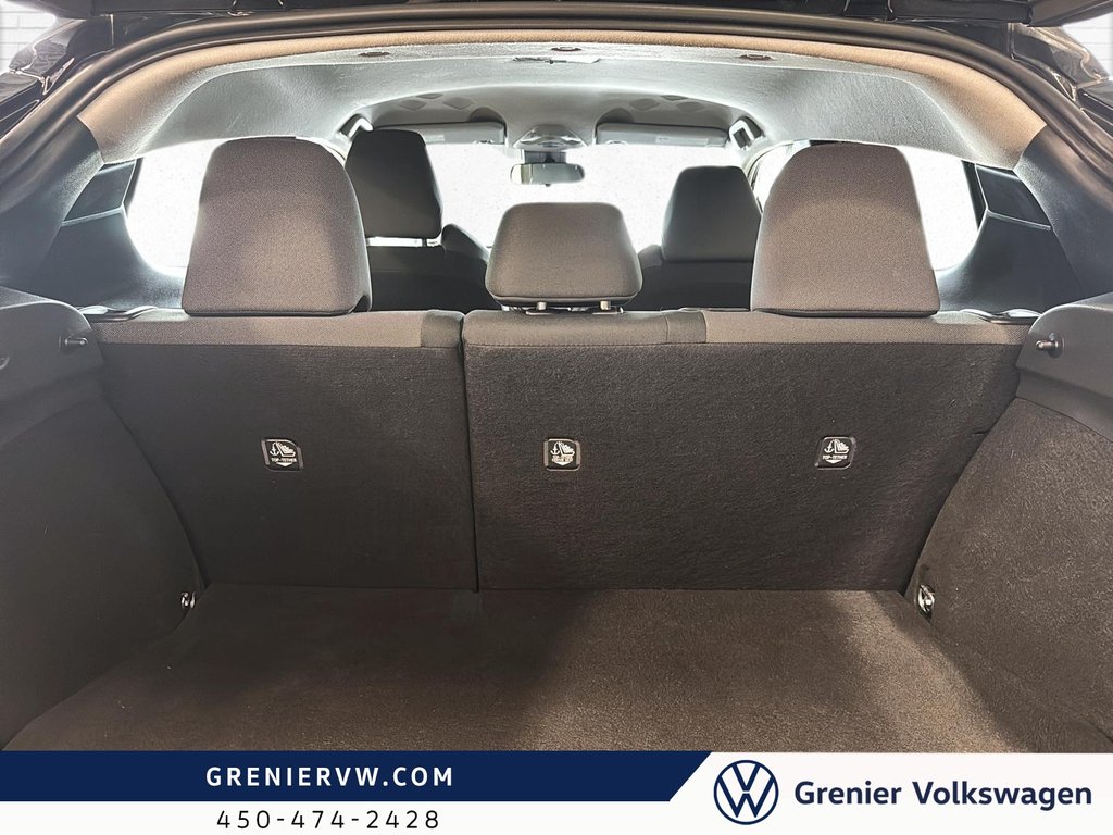 2021 Toyota C-HR LE,Jamais accidenté in Mascouche, Quebec - 12 - w1024h768px