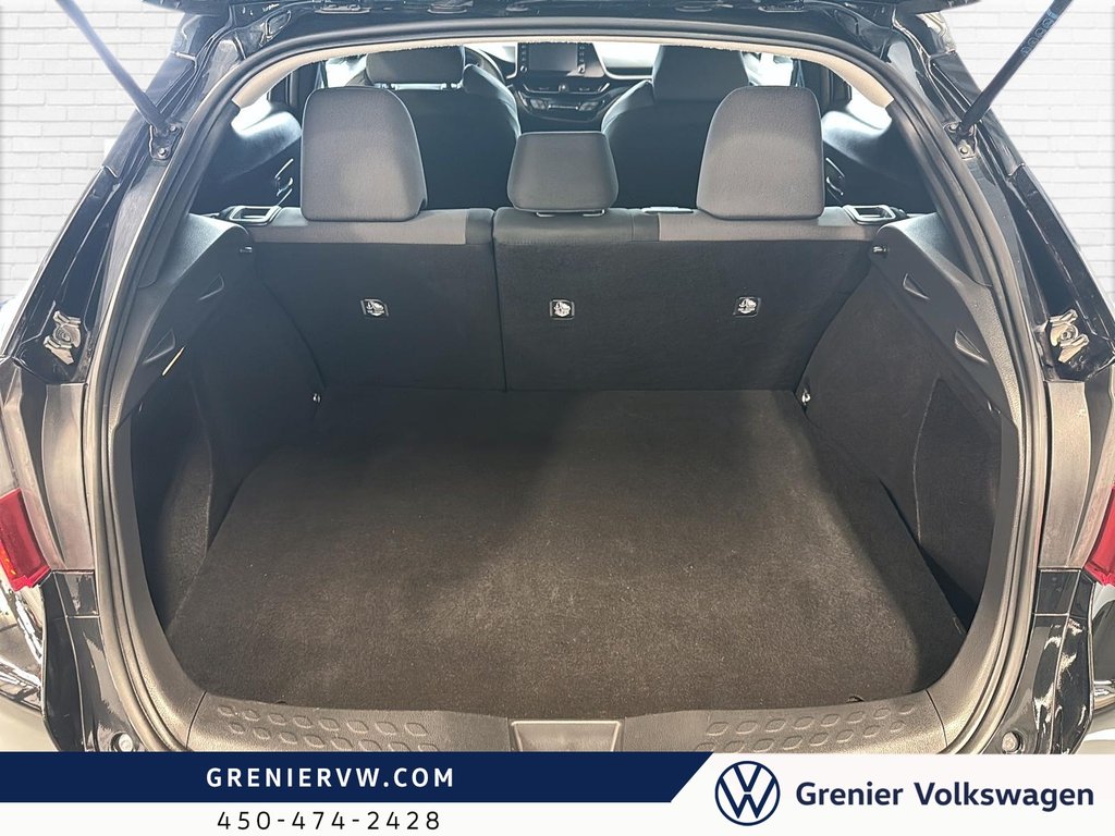 2021 Toyota C-HR LE,Jamais accidenté in Mascouche, Quebec - 10 - w1024h768px