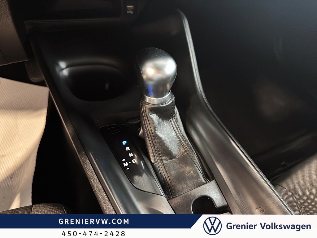 2021 Toyota C-HR LE,Jamais accidenté in Mascouche, Quebec - 21 - w1024h768px