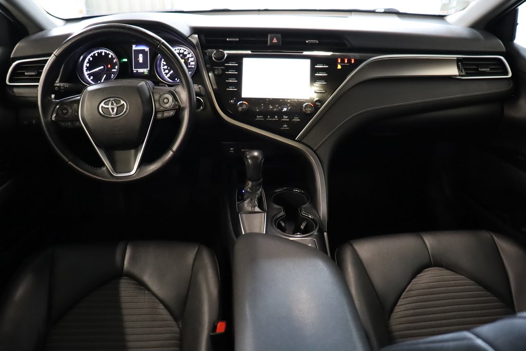 2018 Toyota Camry SE,jamais accidente,apple carplay in Mascouche, Quebec - 11 - w1024h768px