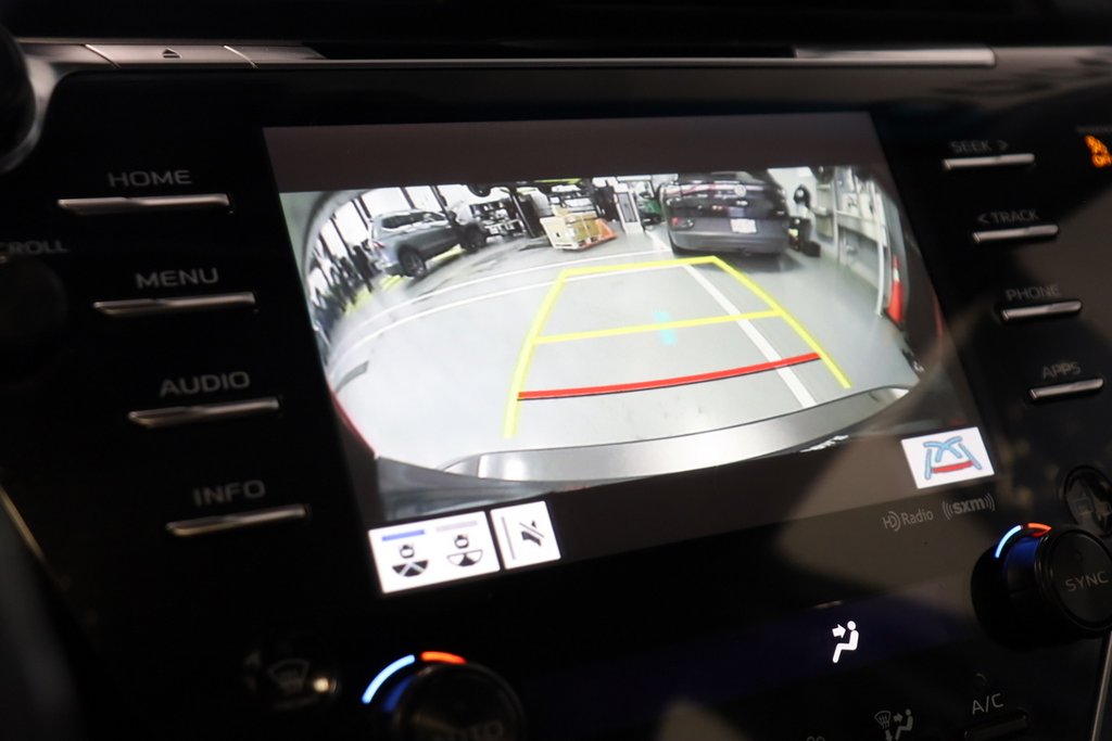 2018 Toyota Camry SE,jamais accidente,apple carplay in Mascouche, Quebec - 19 - w1024h768px