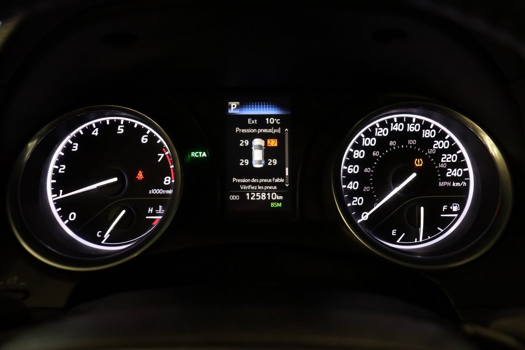 2018 Toyota Camry SE,jamais accidente,apple carplay in Mascouche, Quebec - 17 - w1024h768px