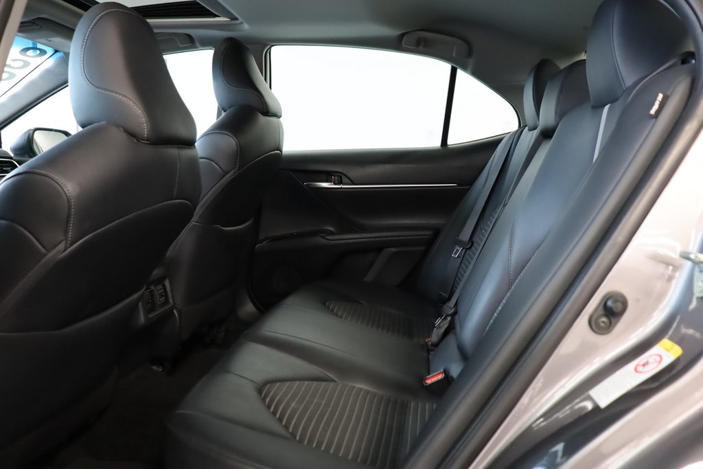 2018 Toyota Camry SE,jamais accidente,apple carplay in Mascouche, Quebec - 25 - w1024h768px