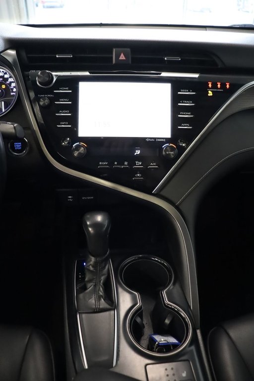 2018 Toyota Camry SE,jamais accidente,apple carplay in Mascouche, Quebec - 18 - w1024h768px