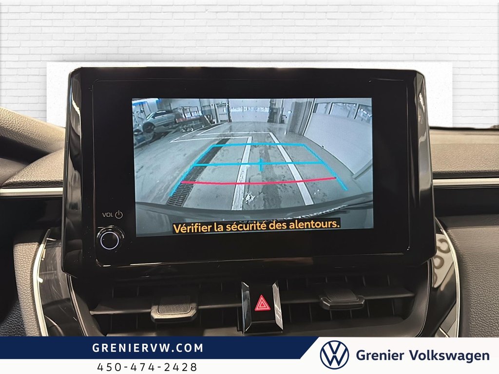 2024 Toyota Corolla Cross LE, Carplay, Caméra, Pneus été-hiver inclus in Terrebonne, Quebec - 16 - w1024h768px