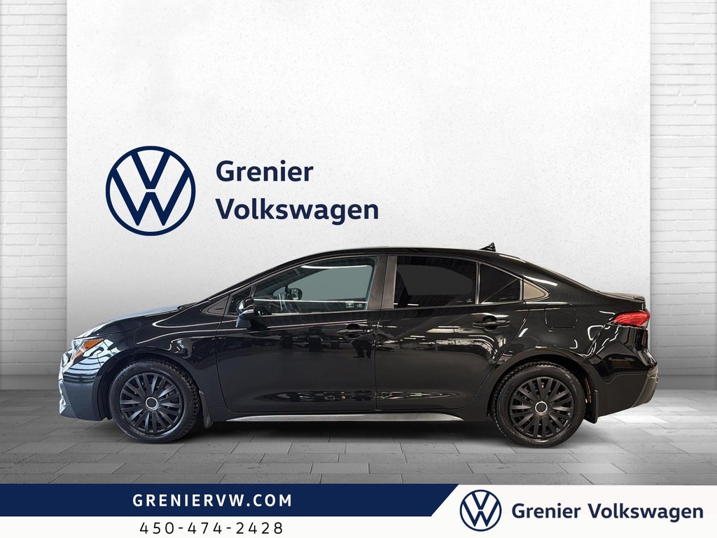 2020 Toyota Corolla SXE, Cuir, Siege Chauffant, Toit Ouvrant in Mascouche, Quebec - 4 - w1024h768px