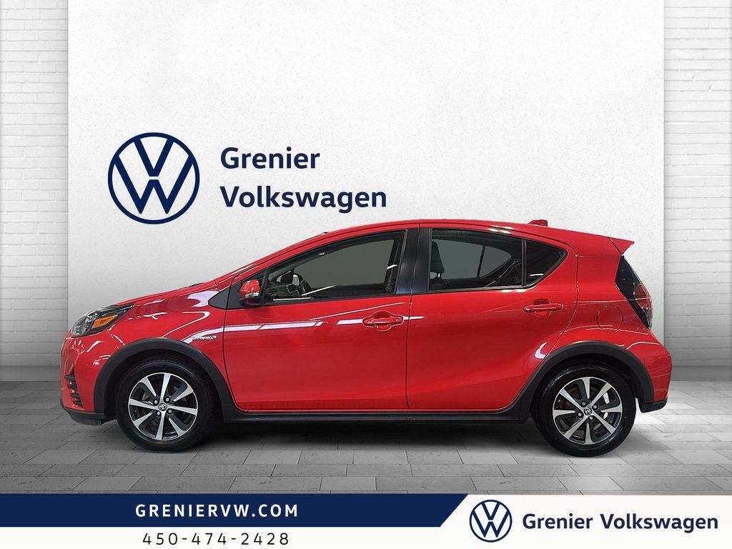 2019 Toyota prius c LE, Cuir, Toit, Banc chauffants, Caméra in Terrebonne, Quebec - 3 - w1024h768px