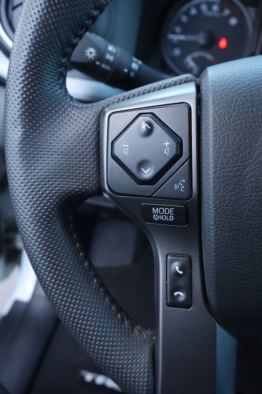 2023 Toyota TACOMA TRD OFF ROAD PREMIUM TRD OFF ROAD, Crew, 4x4, V6, Carplay, in Mascouche, Quebec - 15 - w1024h768px