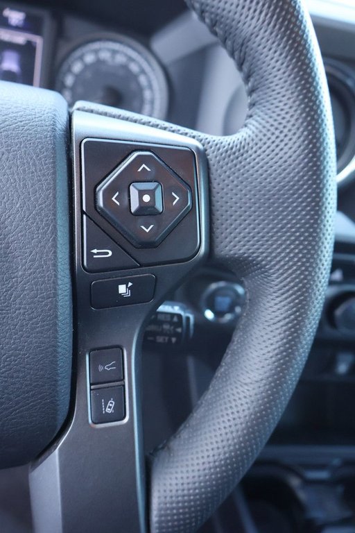 2023 Toyota TACOMA TRD OFF ROAD PREMIUM TRD OFF ROAD, Crew, 4x4, V6, Carplay, in Mascouche, Quebec - 17 - w1024h768px