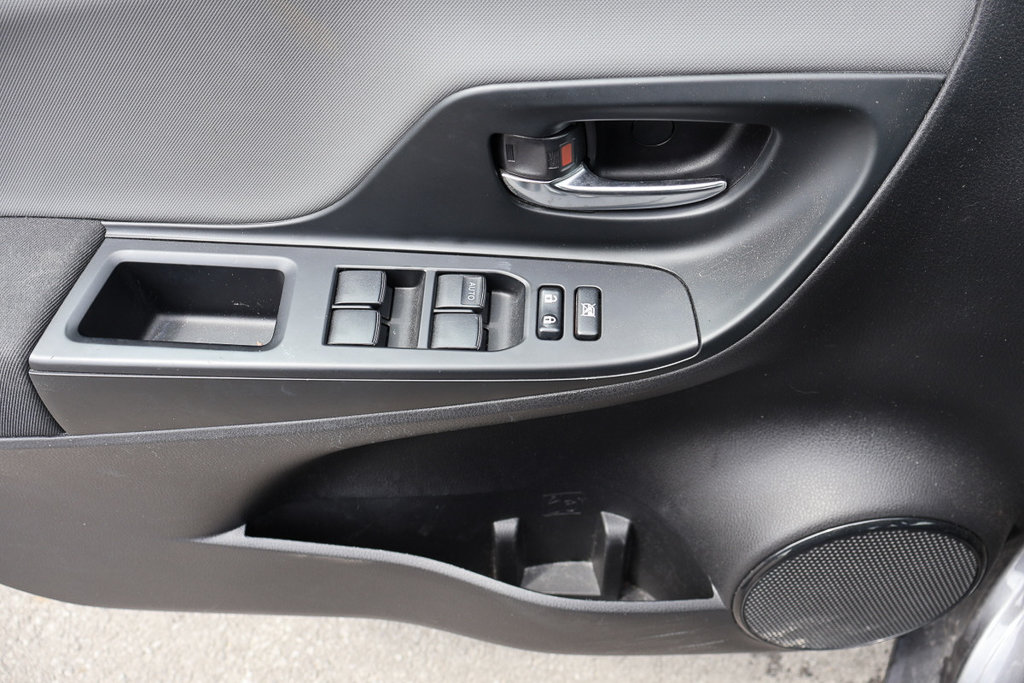 Toyota Yaris SE, Bas kilo, Mags, Jamais accidenté 2017 à Terrebonne, Québec - 22 - w1024h768px