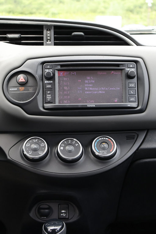 Toyota Yaris SE, Bas kilo, Mags, Jamais accidenté 2017 à Terrebonne, Québec - 19 - w1024h768px