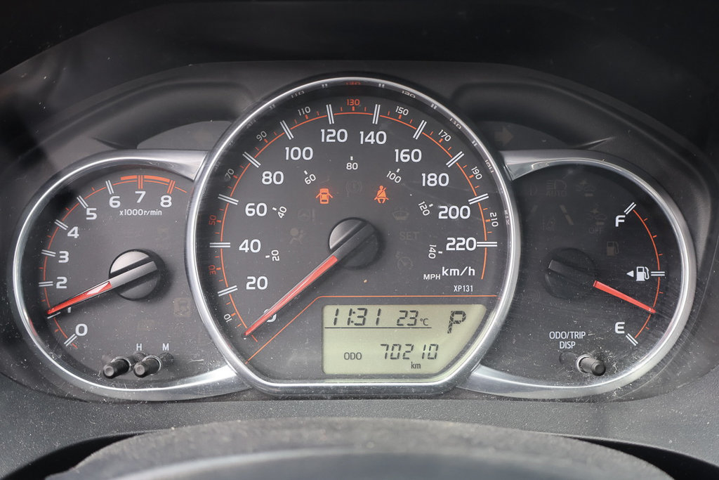 Toyota Yaris SE, Bas kilo, Mags, Jamais accidenté 2017 à Terrebonne, Québec - 18 - w1024h768px