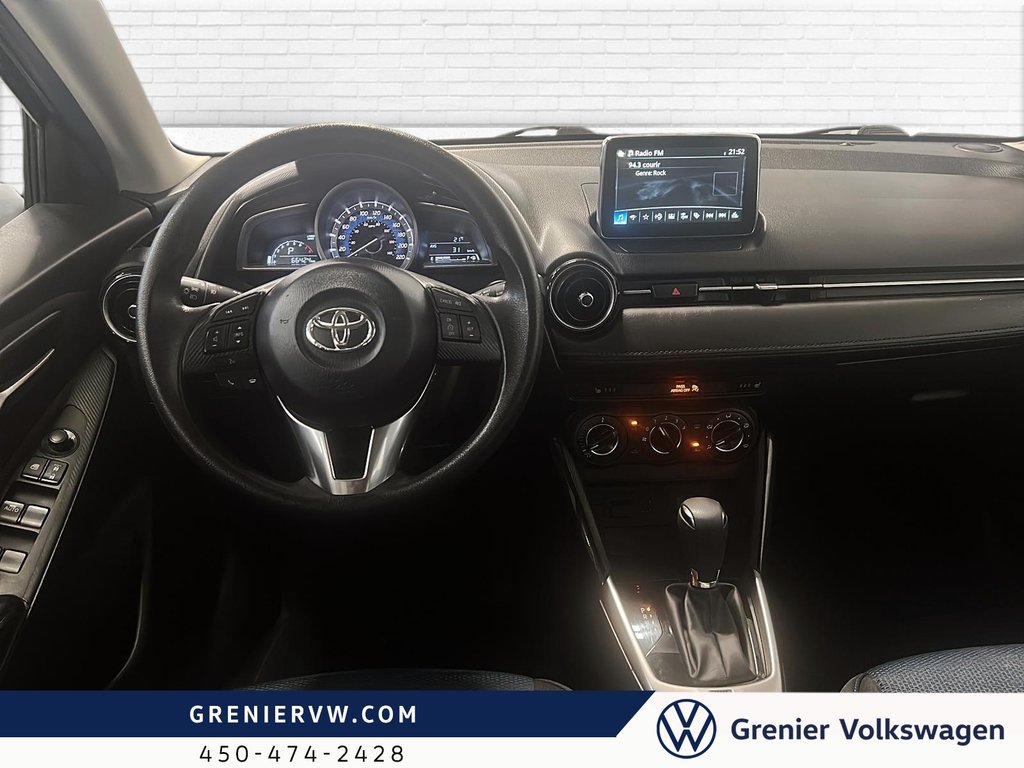 2018 Toyota Yaris LE, Seulement 66000km, Caméra, Banc chauffants in Terrebonne, Quebec - 9 - w1024h768px