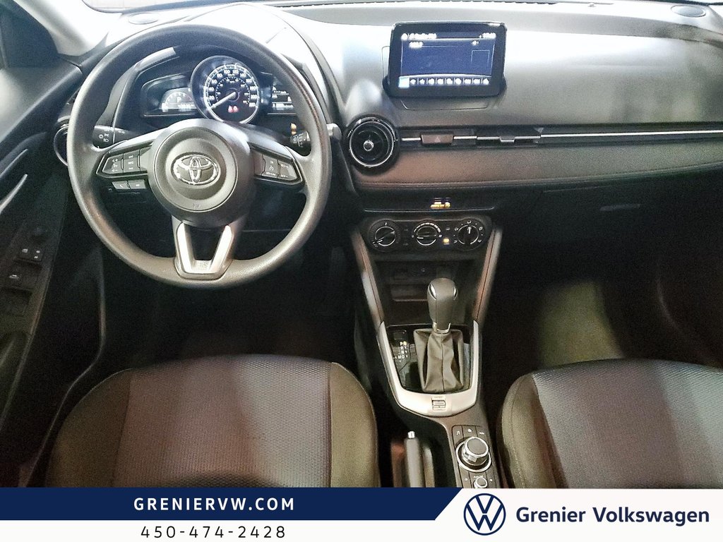 Toyota Yaris LE, Caméra, A/C, Démarreur a dist 2020 à Terrebonne, Québec - 10 - w1024h768px