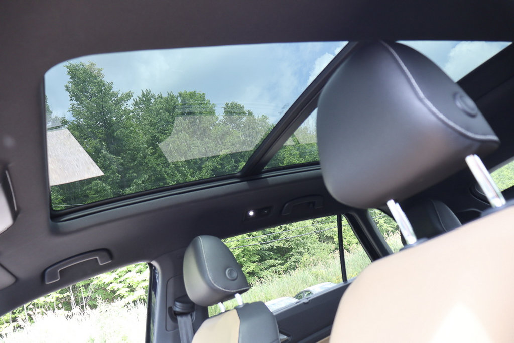 Volkswagen Atlas Cross Sport Execline, R-Line, V6, Toit, Cuir 2020 à Terrebonne, Québec - 11 - w1024h768px