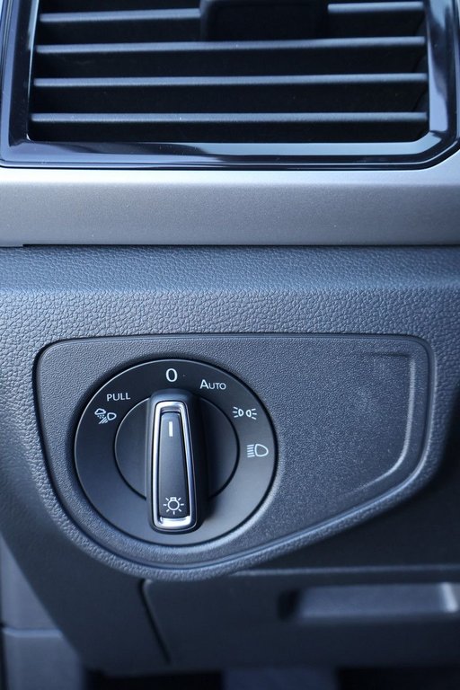 Volkswagen *ATLAS CROSS SPORT Comfortline, V6, Cuir, Carplay, 1 Proprio 2020 à Terrebonne, Québec - 22 - w1024h768px