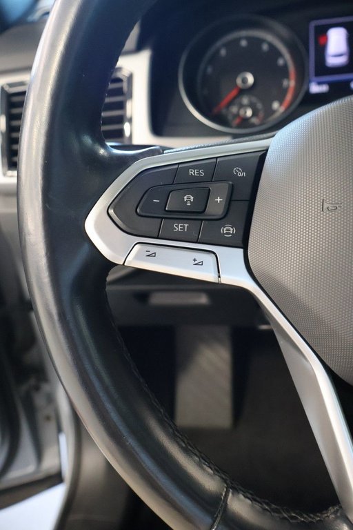 2020 Volkswagen Atlas Cross Sport Comfortline, Cuir, Toit, V6, Carplay in Mascouche, Quebec - 17 - w1024h768px