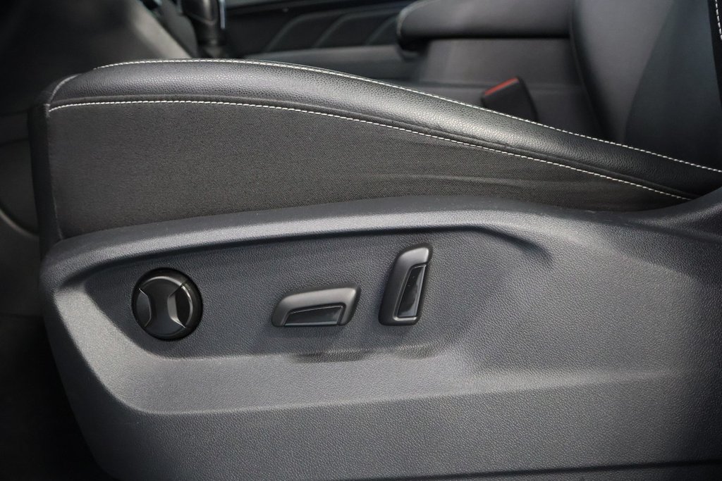2020 Volkswagen Atlas Cross Sport Comfortline, Cuir, Toit, V6, Carplay in Mascouche, Quebec - 13 - w1024h768px