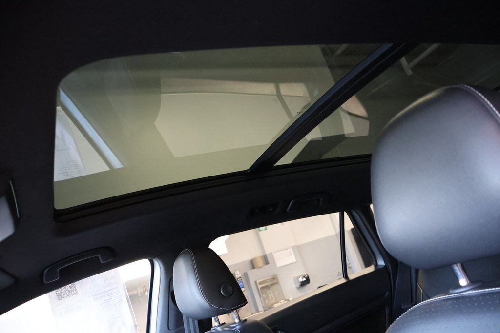 2020 Volkswagen Atlas Cross Sport Comfortline, Cuir, Toit, V6, Carplay in Mascouche, Quebec - 11 - w1024h768px