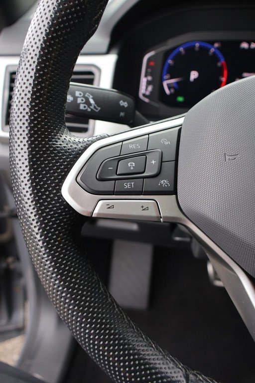 Volkswagen Atlas Cross Sport Execline, V6, Cuir, Toit, Mags 21'' 2021 à Terrebonne, Québec - 16 - w1024h768px