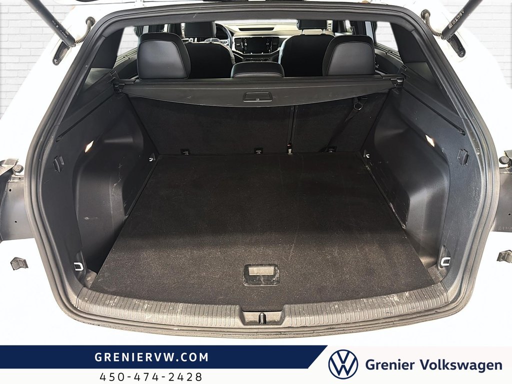 Volkswagen Atlas Cross Sport Highline, V6, Cuir, Toit Pano, Demarreur, Carplay 2023 à Terrebonne, Québec - 10 - w1024h768px
