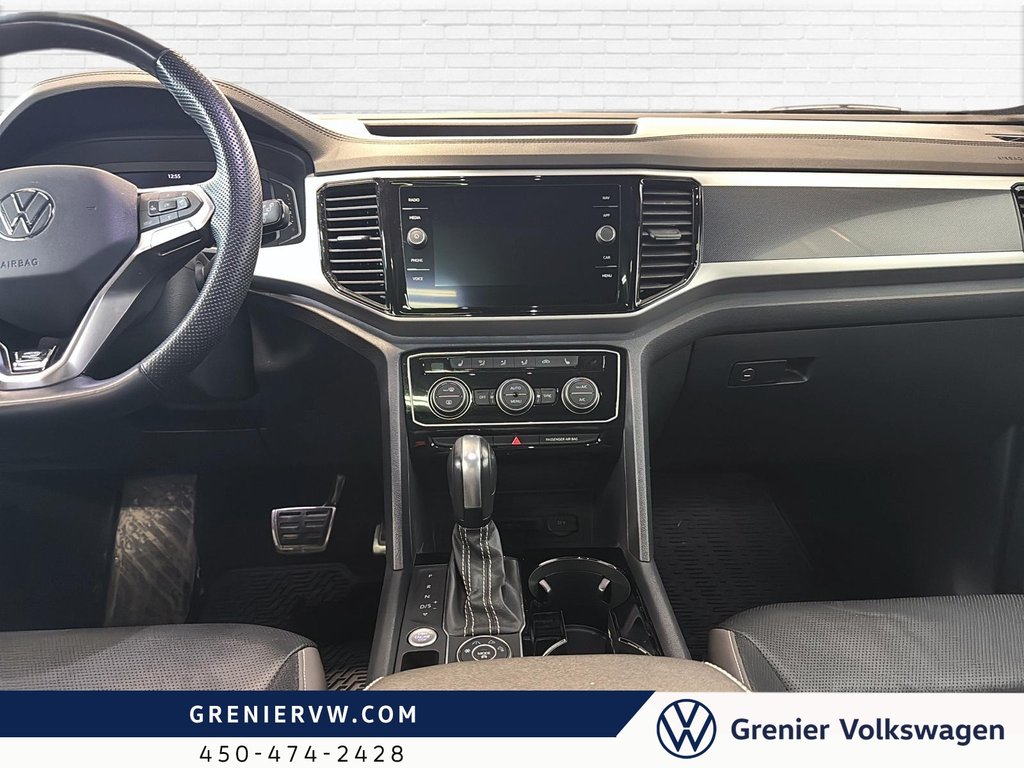 Volkswagen Atlas Cross Sport Highline, V6, Cuir, Toit Pano, Demarreur, Carplay 2023 à Terrebonne, Québec - 15 - w1024h768px