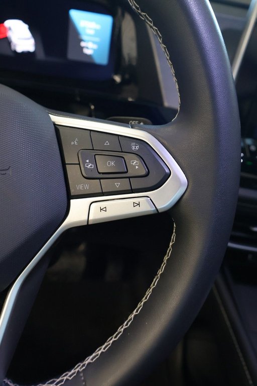 Volkswagen Atlas Cross Sport Comfortline, Carplay, Cuir, Jantes noir 2024 à Mascouche, Québec - 17 - w1024h768px