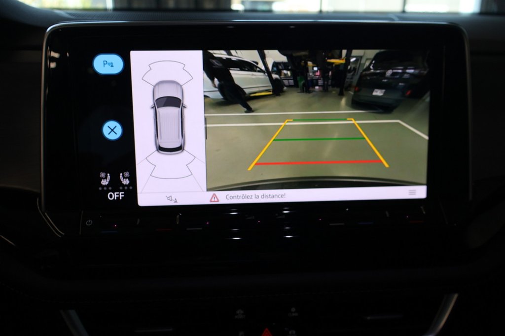 Volkswagen Atlas Cross Sport Comfortline, Carplay, Cuir, Jantes noir 2024 à Mascouche, Québec - 21 - w1024h768px