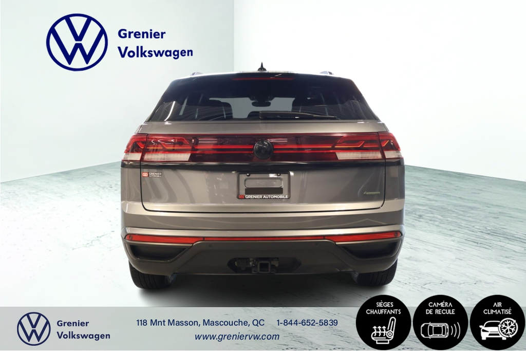 Volkswagen Atlas Cross Sport Comfortline, Carplay, Cuir, Jantes noir 2024 à Mascouche, Québec - 6 - w1024h768px