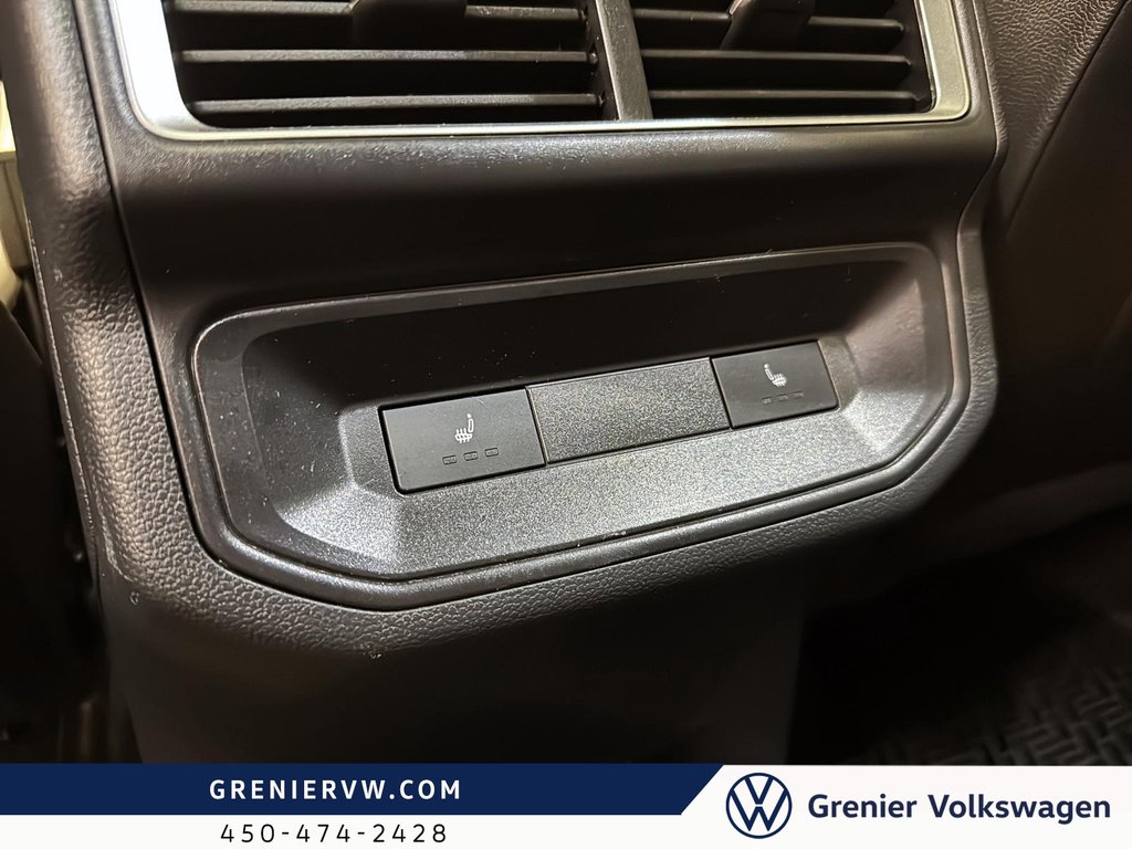 2024 Volkswagen Atlas Cross Sport Execline, Cuir, Toit Pano, Navigation, Clim 3 Zone in Terrebonne, Quebec - 8 - w1024h768px