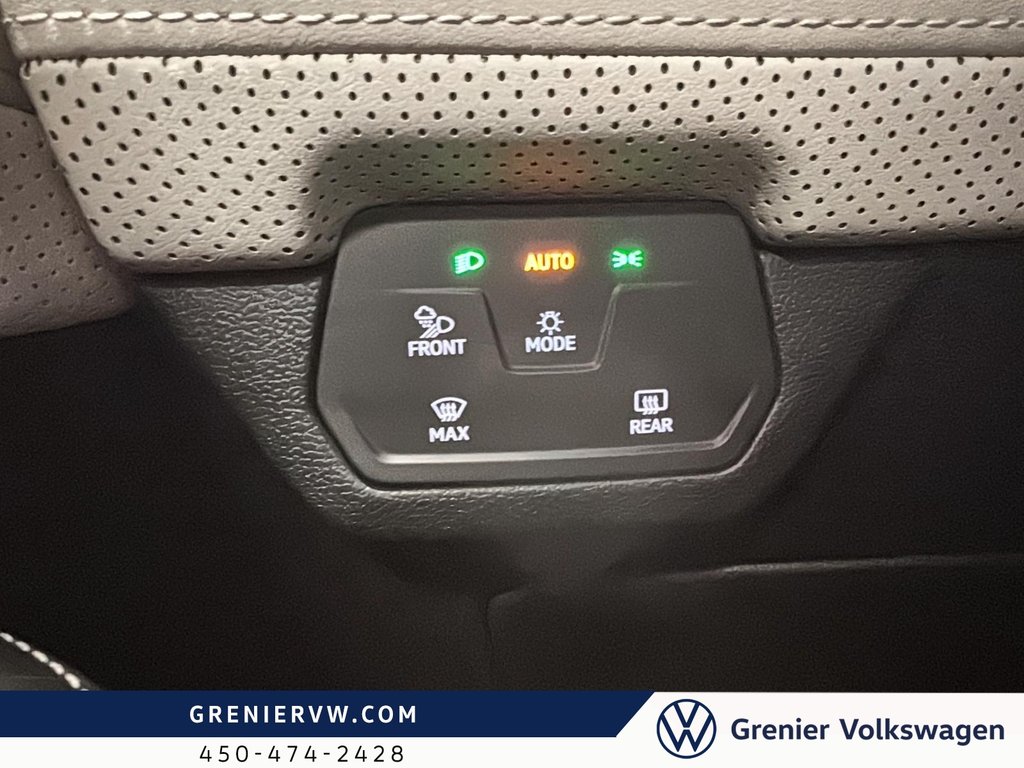 2024 Volkswagen Atlas Cross Sport Execline, Cuir, Toit Pano, Navigation, Clim 3 Zone in Terrebonne, Quebec - 21 - w1024h768px