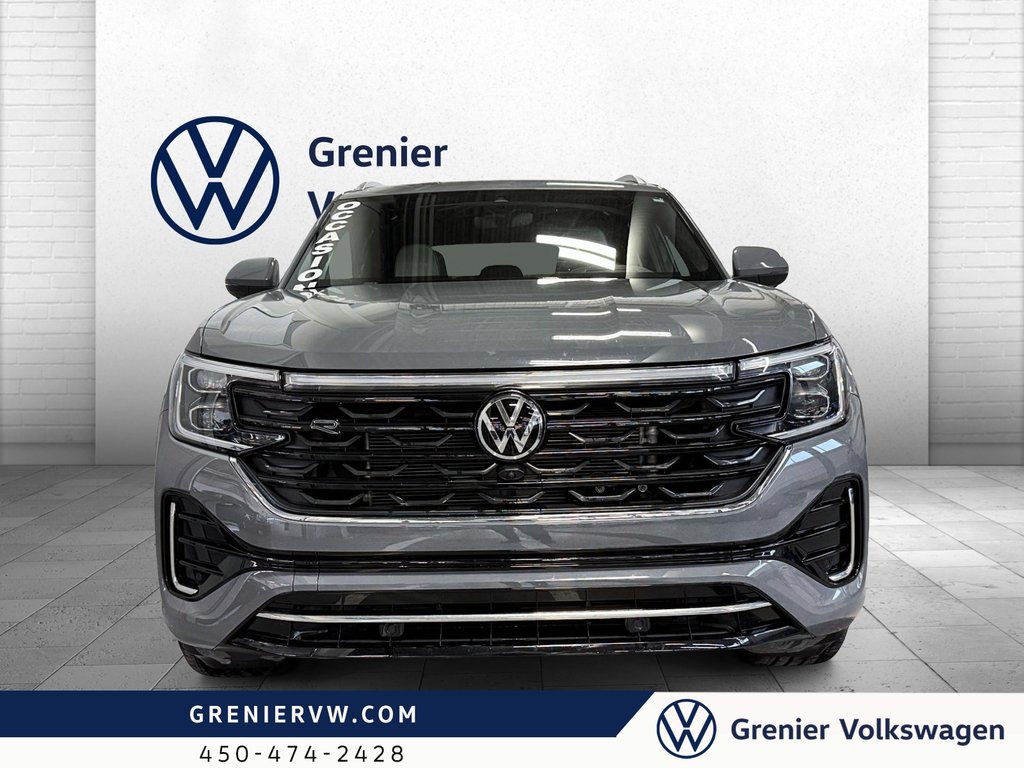 2024 Volkswagen Atlas Cross Sport Execline, Cuir, Toit Pano, Navigation, Clim 3 Zone in Terrebonne, Quebec - 2 - w1024h768px