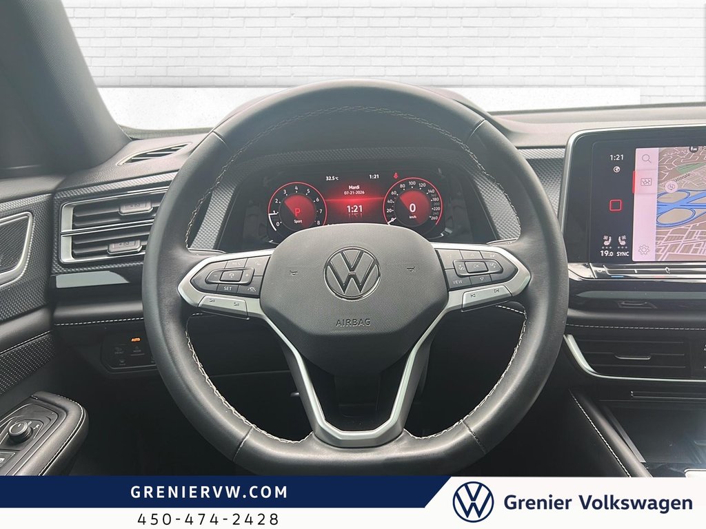 Volkswagen Atlas Cross Sport Highline, Cuir, Toit, Jantes 22po 2024 à Terrebonne, Québec - 14 - w1024h768px