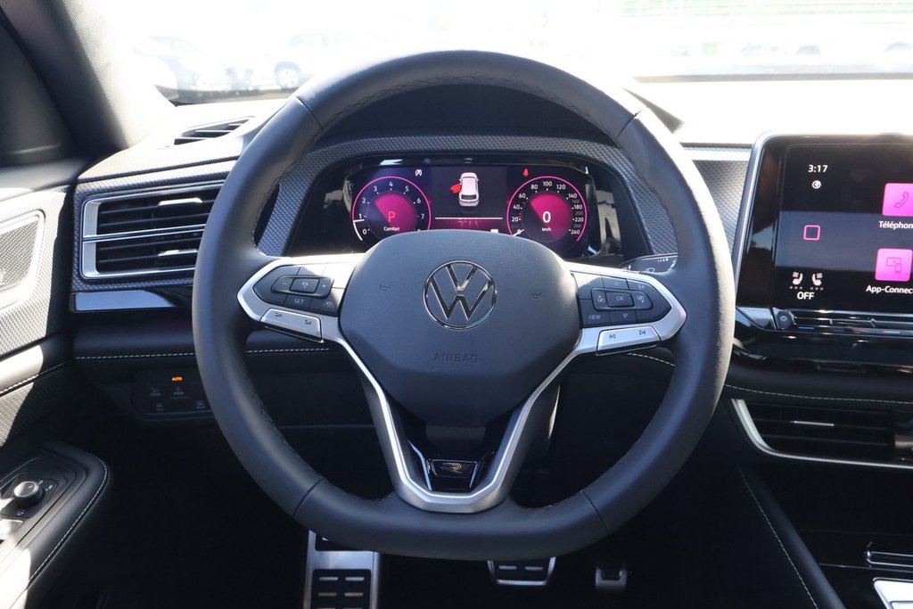 2025 Volkswagen Atlas Cross Sport Execline in Mascouche, Quebec - 12 - w1024h768px