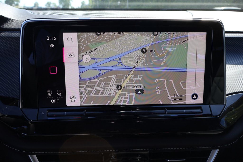 2025 Volkswagen Atlas Cross Sport Execline in Mascouche, Quebec - 18 - w1024h768px