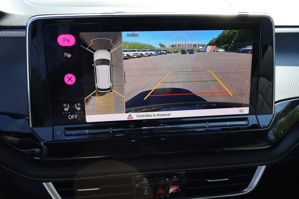 2025 Volkswagen Atlas Cross Sport Execline in Mascouche, Quebec - 17 - w1024h768px