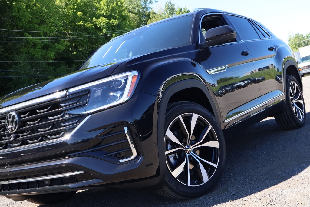 2025 Volkswagen Atlas Cross Sport Execline in Mascouche, Quebec - 7 - w1024h768px