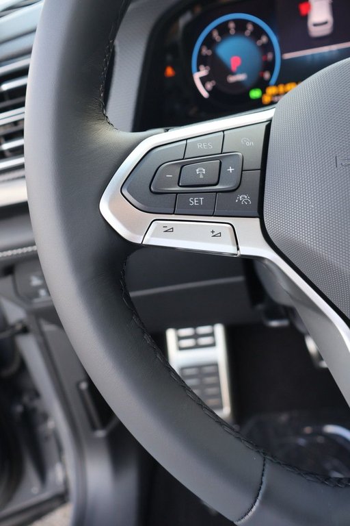 2026 Volkswagen Atlas Cross Sport Execline in Mascouche, Quebec - 10 - w1024h768px