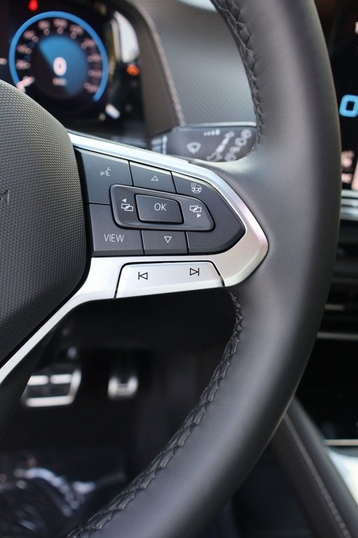 2026 Volkswagen Atlas Cross Sport Execline in Mascouche, Quebec - 11 - w1024h768px