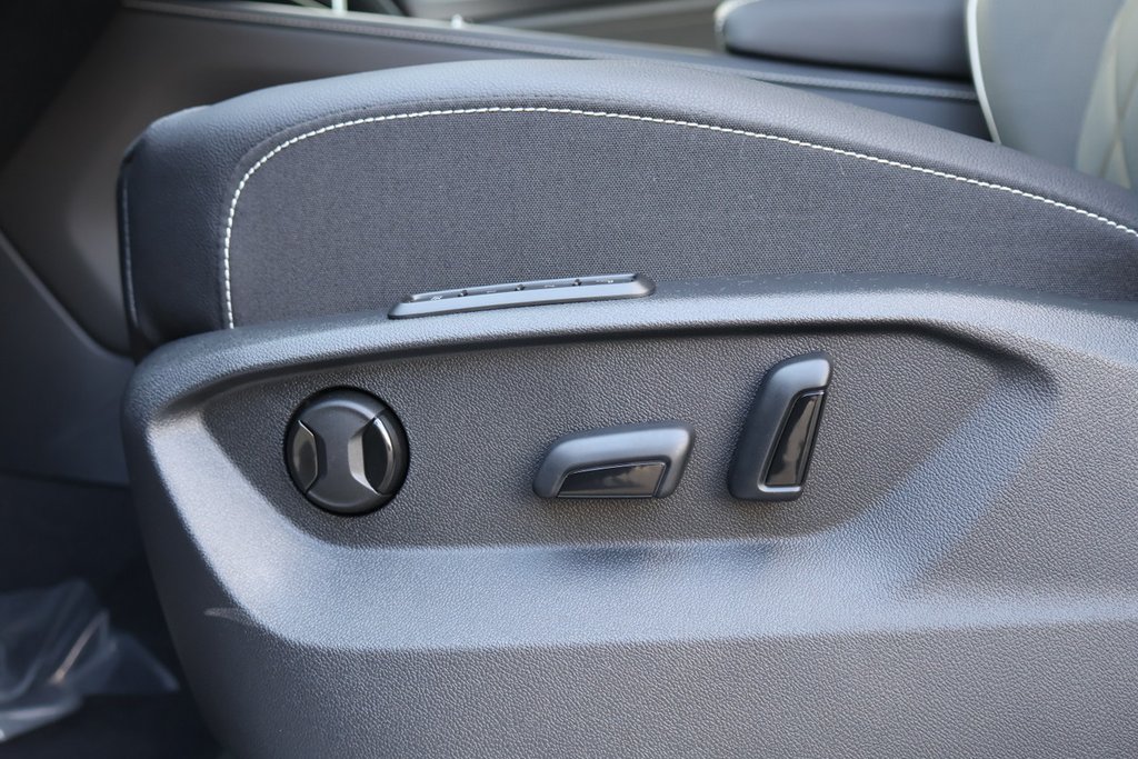 2026 Volkswagen Atlas Cross Sport Execline in Mascouche, Quebec - 7 - w1024h768px