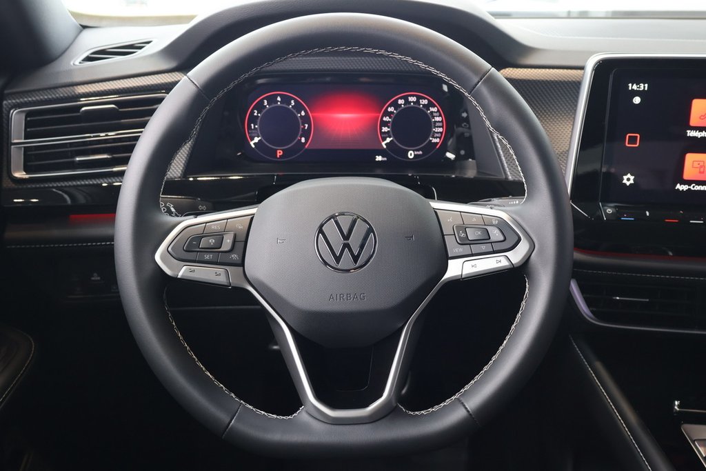 2026 Volkswagen Atlas Cross Sport Highline in Mascouche, Quebec - 10 - w1024h768px
