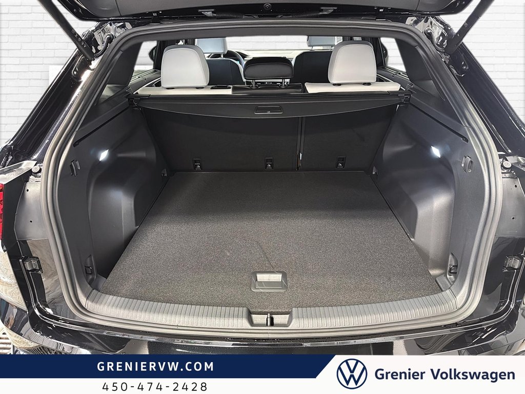 2026 Volkswagen Atlas Cross Sport Execline in Mascouche, Quebec - 8 - w1024h768px