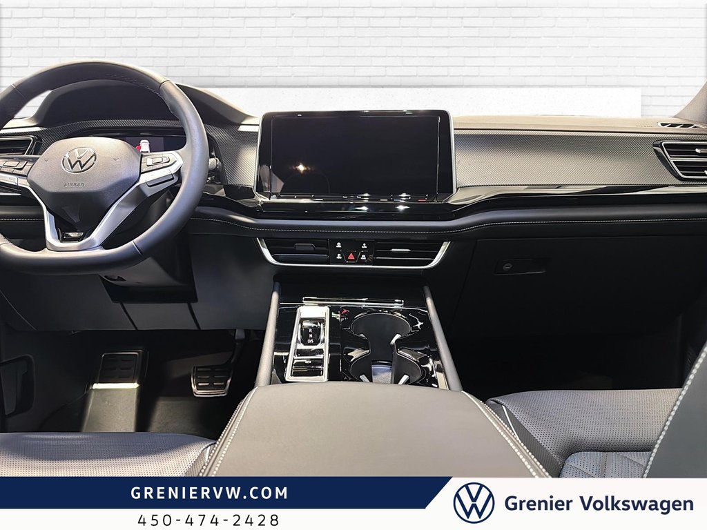 2026 Volkswagen Atlas Cross Sport Execline in Mascouche, Quebec - 10 - w1024h768px