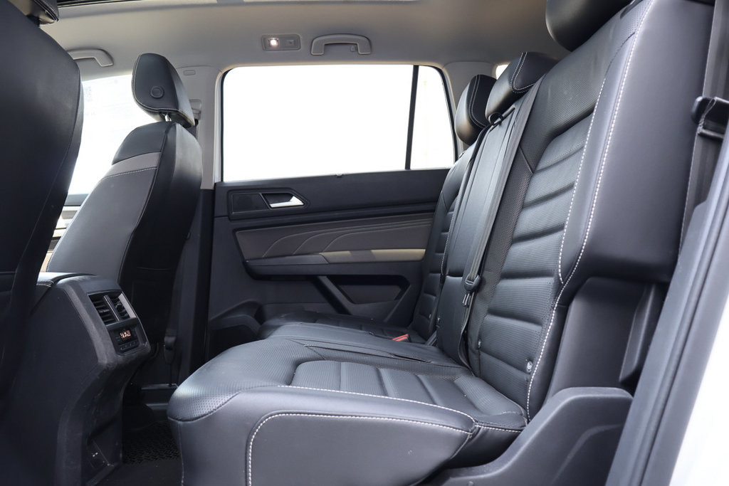 2021 Volkswagen Atlas Highline 4MOTION 7 Places in Terrebonne, Quebec - 31 - w1024h768px