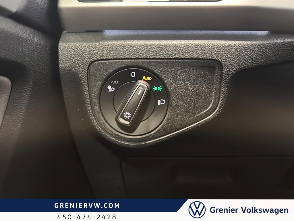 2023 Volkswagen Atlas Highline, V6, Cuir, Toit Pano, Demarreur, Carplay in Terrebonne, Quebec - 23 - w1024h768px