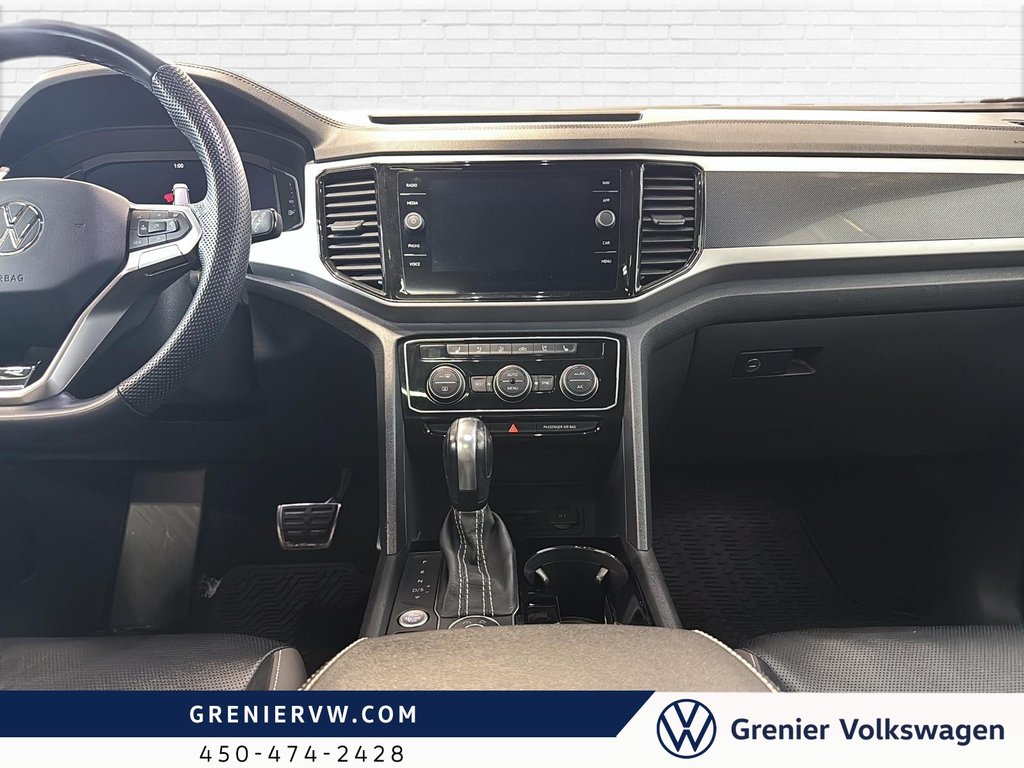2023 Volkswagen Atlas Highline, V6, Cuir, Toit Pano, Demarreur, Carplay in Terrebonne, Quebec - 11 - w1024h768px