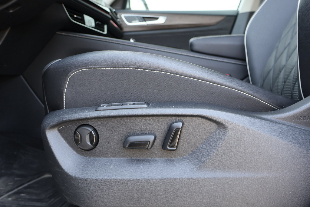 Volkswagen Atlas Execline, Cuir, Toit, Carplay, Caméra 360 2024 à Terrebonne, Québec - 14 - w1024h768px